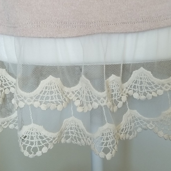 Wrangler Light Weight Sweater with Lace - Picture 5 of 11